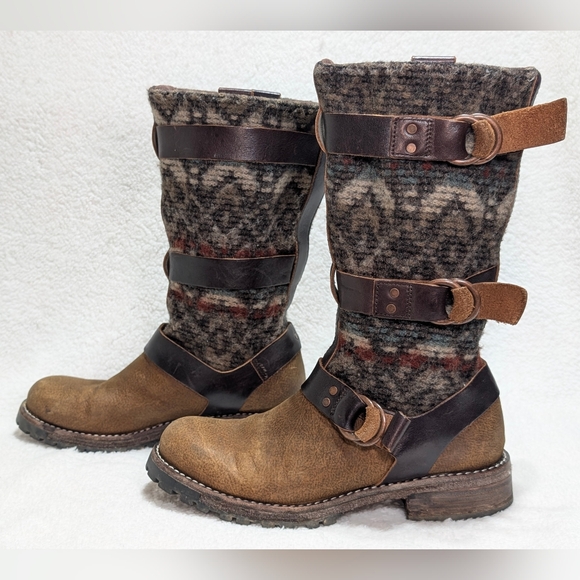 Woolrich Women's 7 Rio Grande Brown Sugar Southwest Blanket Wool Leather Boots - Picture 3 of 9